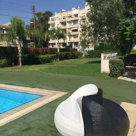 Old Bridge Apartman Limassol